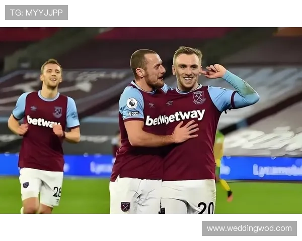 西汉姆联在联赛杯中表现稳健，成功晋级下一轮赛事引发关注