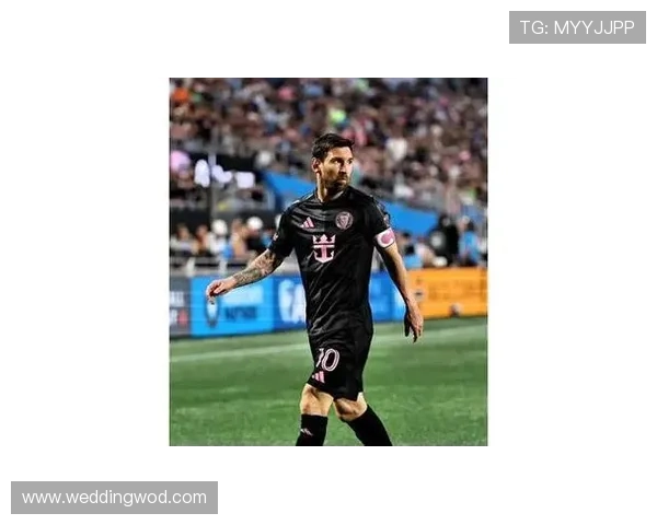 梅西与伊布:进攻效率及战术角色对比分析 梅西与伊布:进攻效率及战术角色对比分析